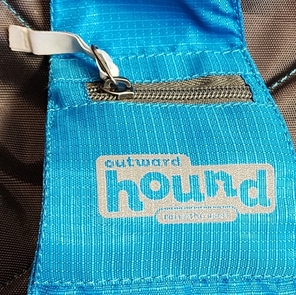 Outward Hound Carrier/Sling - Picture 2 of 5